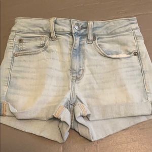 Light wash American eagle jean shorts